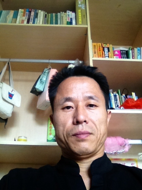 龙三少的第一张照片--汕头蓝颜知己交友网