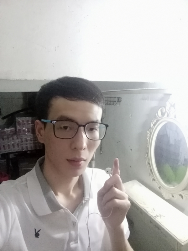 珍惜的第一张照片--汕头蓝颜知己交友网